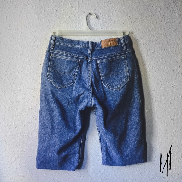 Fire / Sinner / Hand Painted / Denim Shorts - Picture 4 of 8